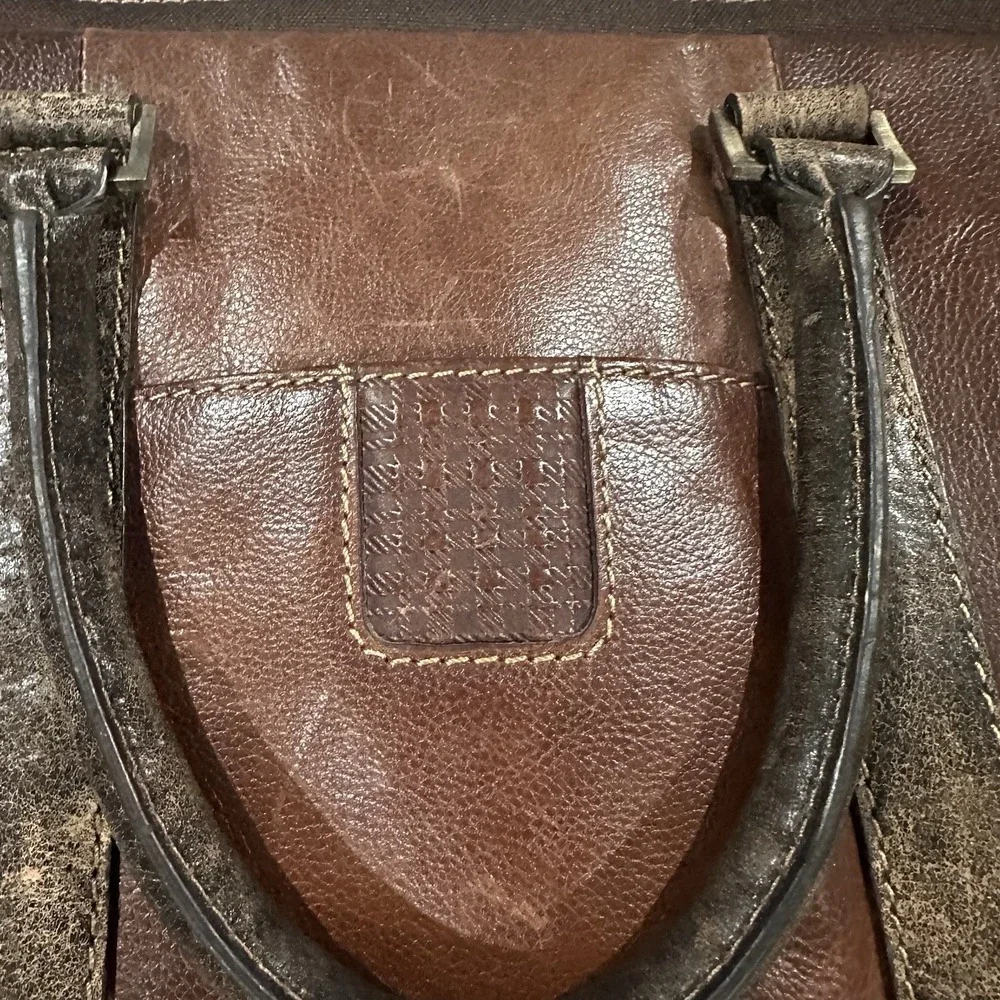Pre-loved BOCONI‎ Nashville Leather Briefcase Classic Brown Executive Sleek 16